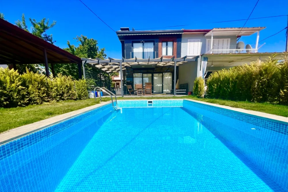 Villa Bonita Kuşadası – Plaja Yakın Villa